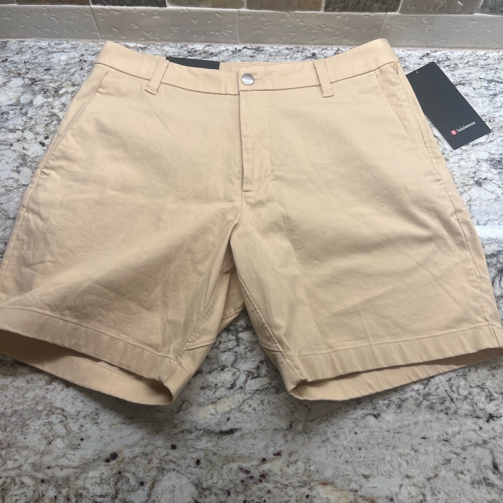 Lululemon Commission shorts 7